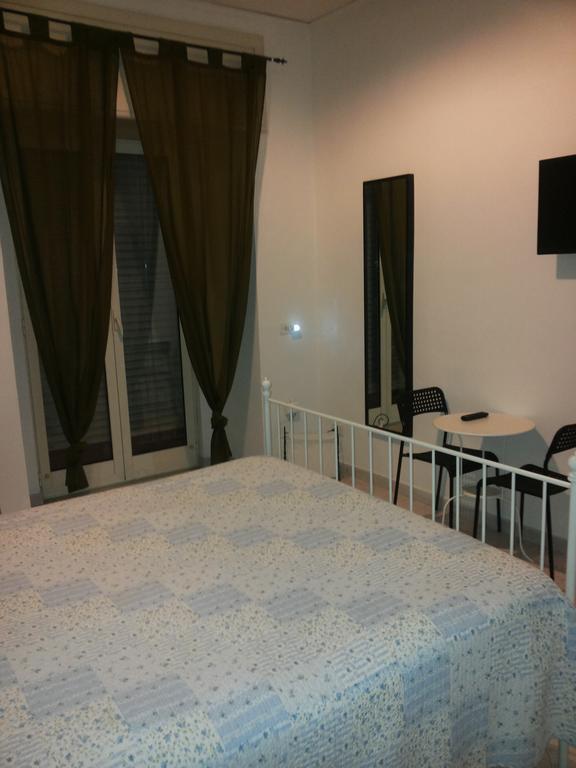 Antica Dimora Naples Bed & Breakfast Ruang foto